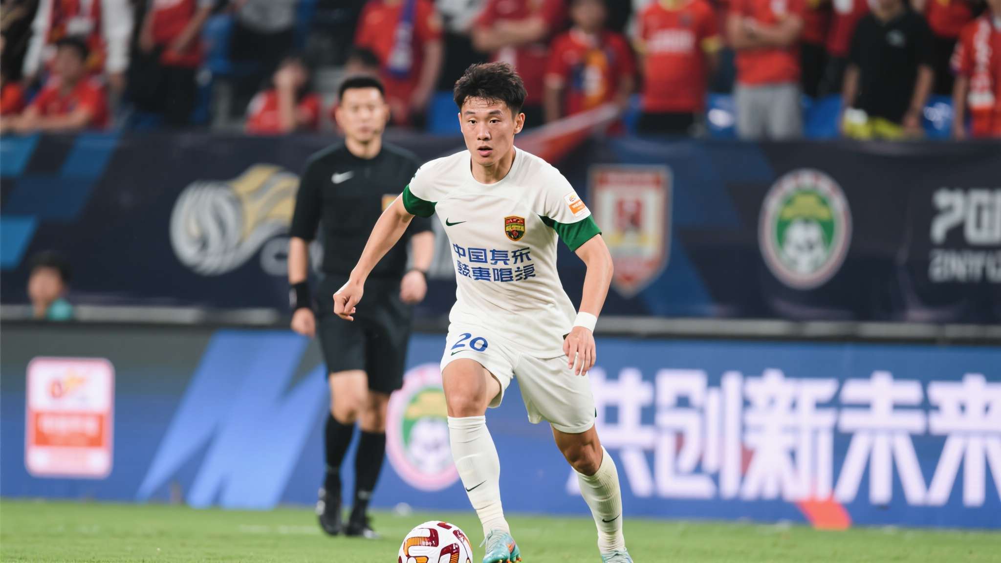 鲁能未雨绸缪！本赛季将提前培养李源一接班人，球迷都看好他上位